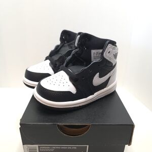 Jordan 1 Toddlers Retro High OG Black and White Shoes